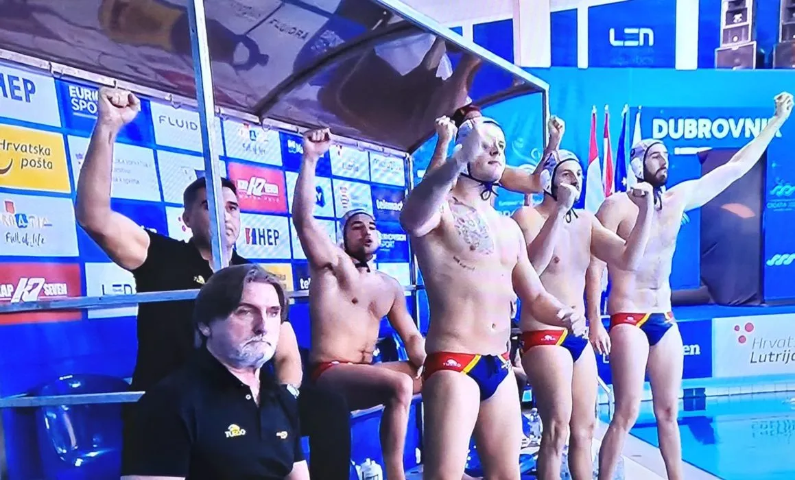 Banadores Tienda -Banadores Tienda Equipo 1 TV e1712829748299