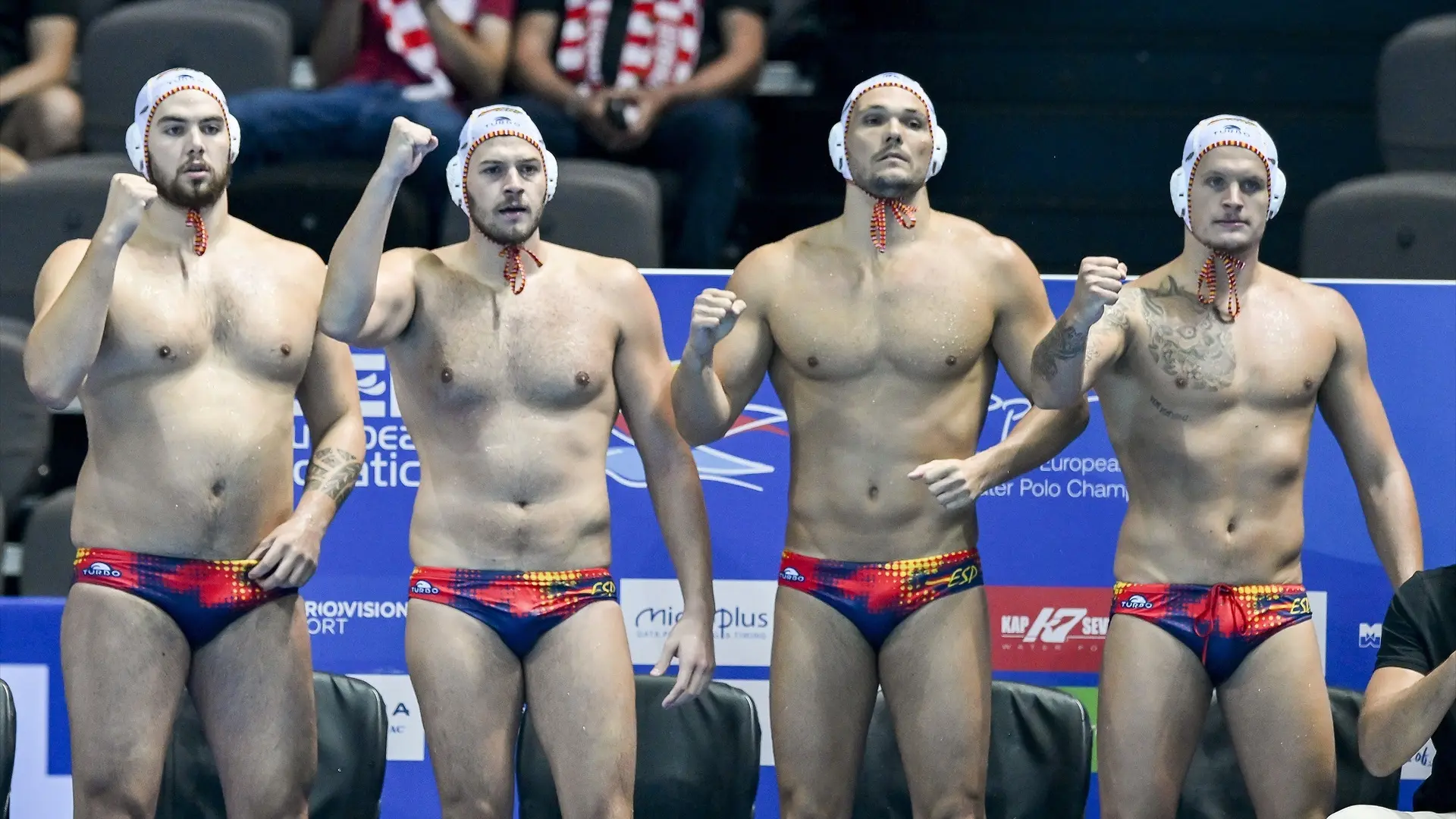 Banadores Tienda -Banadores Tienda la seleccion espanola masculina de waterpolo durante el partido ante italia en el europeo 2022